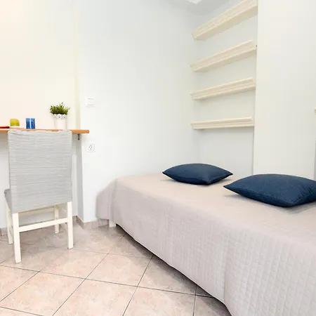 Katakis Luxury Apartman Hriszí Aktí Haniá