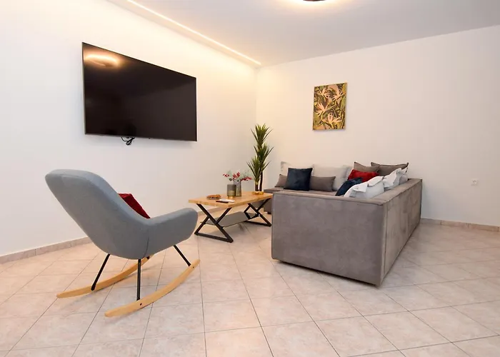 Katakis Luxury Apartament *