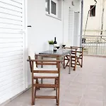 Katakis Luxury شقة