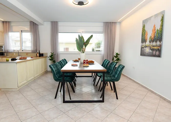 Katakis Luxury * חאניה